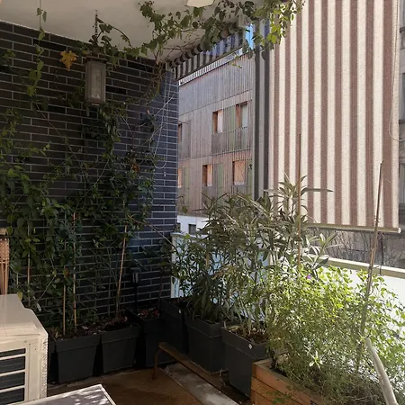 Apartment Neuf, Porte De La